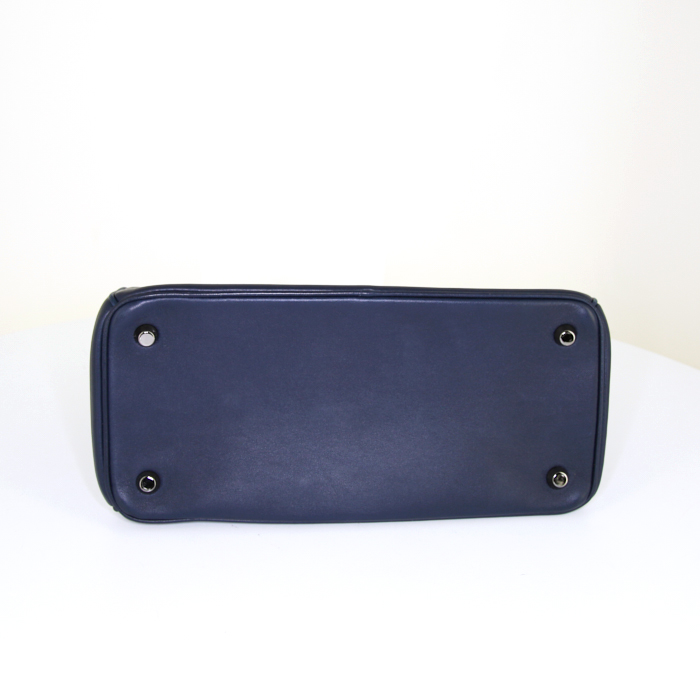 Bolso bandolera Dior Be Dior modelo mediano en cuero azul marino y charol plateado - Detail D5