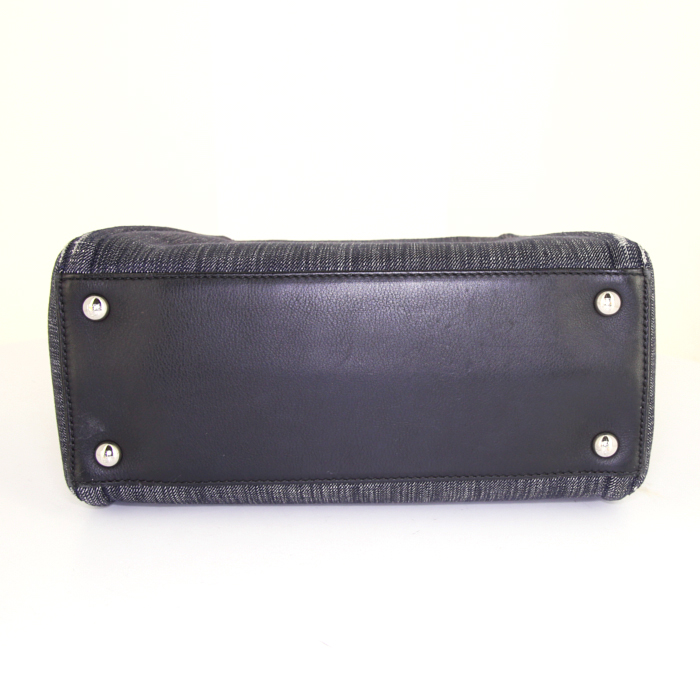 Fendi  2 Jours shoulder bag  in grey denim canvas  and black leather - Detail D5