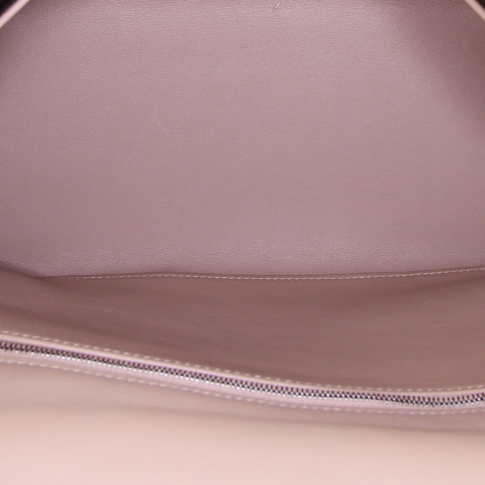 Hermes Kelly 32 cm handbag in beige Swift leather - Detail D3