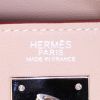 Bolso de mano Hermes Kelly 32 cm en cuero swift beige - Detail D4 thumbnail