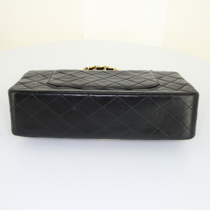 Borsa Chanel Timeless Classic in pelle trapuntata nera - Detail D5