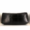 Louis Vuitton Keepall 60 cm travel bag in black epi leather - Detail D4 thumbnail