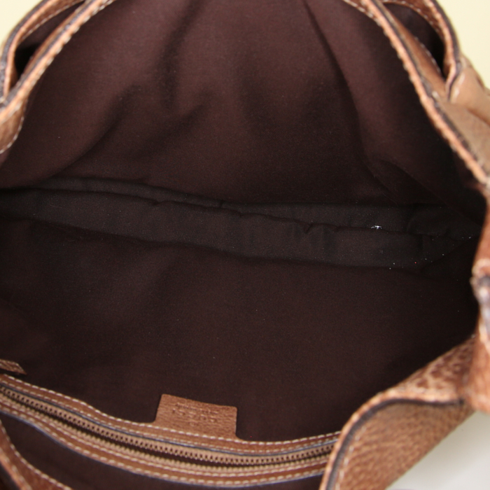 Borsa a tracolla Gucci Pelham in pelle marrone - Detail D3