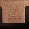Sac bandoulière Gucci Pelham en cuir marron - Detail D4 thumbnail