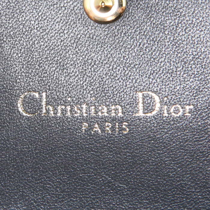 Billetera Dior Diorama en charol dorado - Detail D3