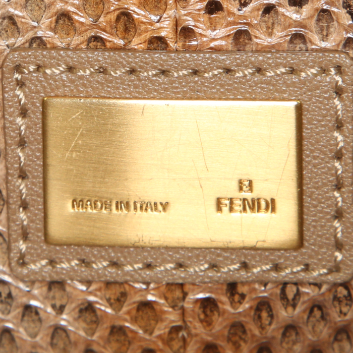 Fendi Peekaboo handbag in beige leather - Detail D4