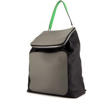 Mochila Loewe Goya en cuero tricolor azul oscuro, gris y verde