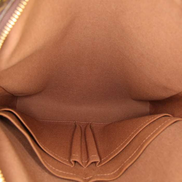 Sac bandoulière Louis Vuitton Beaubourg en toile monogram marron et cuir naturel - Detail D2