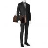 Bolsa de viaje Louis Vuitton Keepall 45 en lona Monogram Macassar marrón y cuero negro - Detail D2 thumbnail