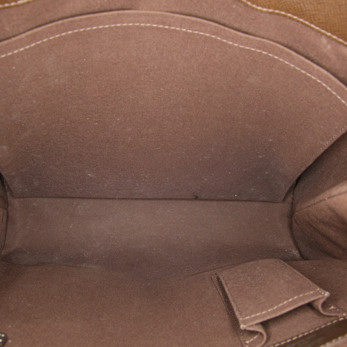 Louis Vuitton Kazbek shopping bag in brown taiga leather and brown leather - Detail D2