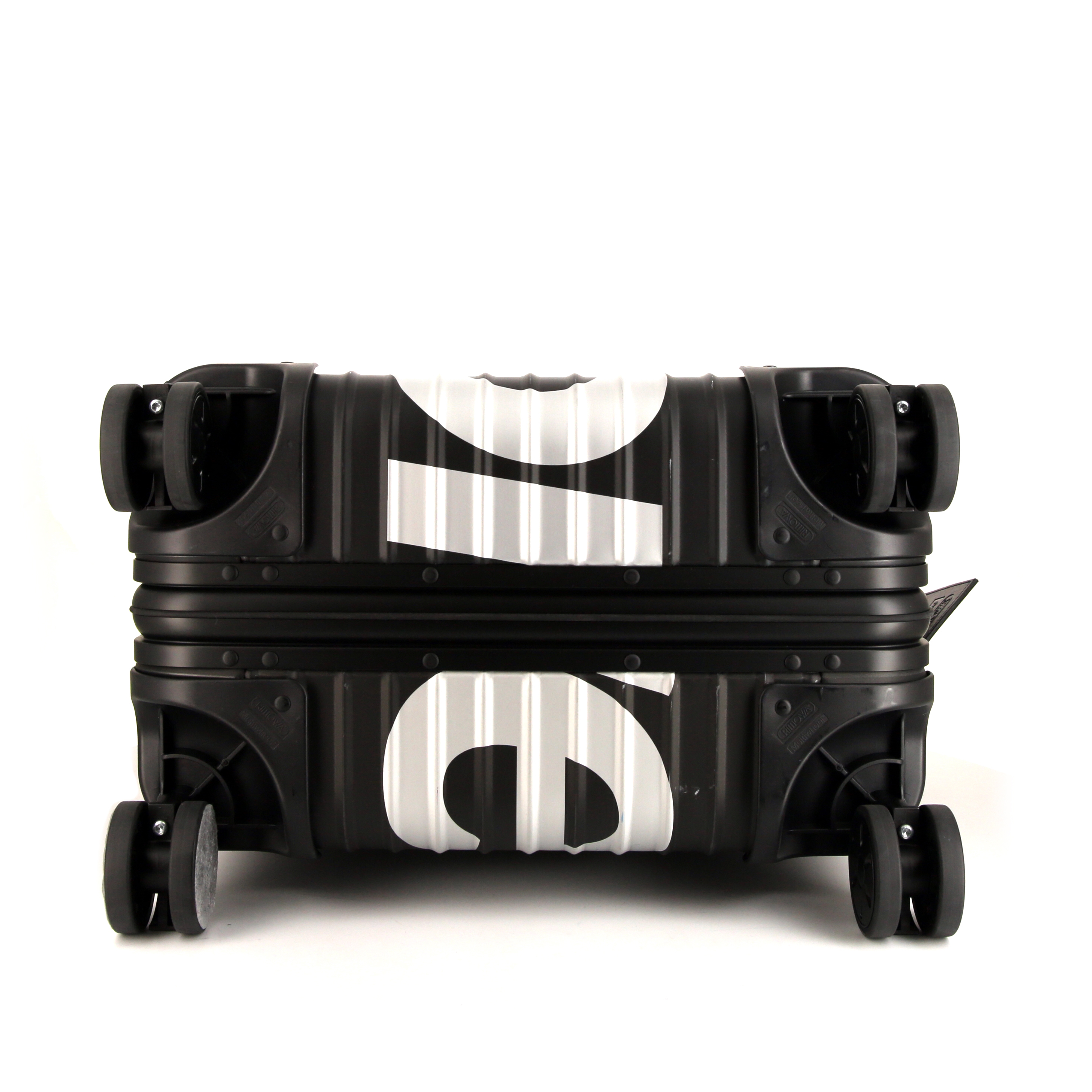 Rimowa Check-In Edition Limitée Supreme rigid suitcase in black and white bicolor polycarbonate and black plastic - Detail D5