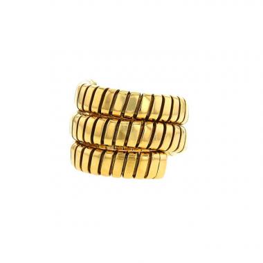 Half-flexible Bulgari Tubogas large model ring in yellow gold