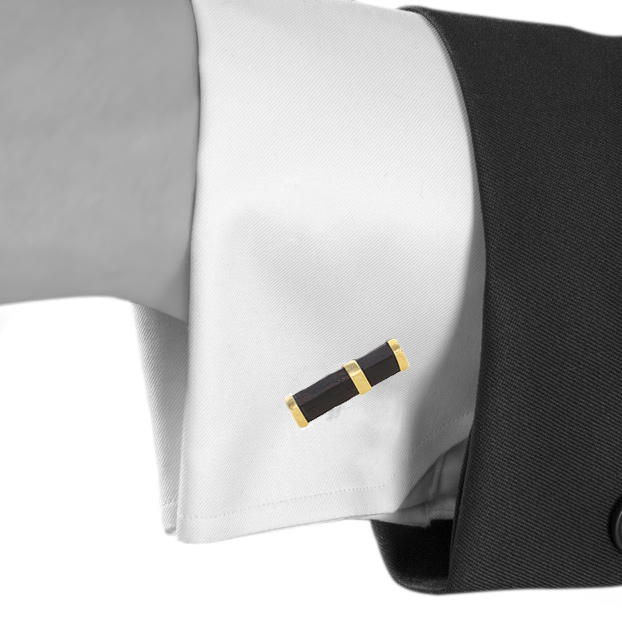 Coppia di gemelli Gucci in oro giallo e legno - Detail D1