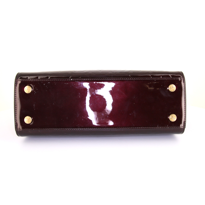 Bolso de mano Louis Vuitton Brea en charol color burdeos y cuero natural - Detail D5