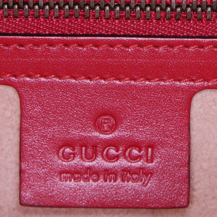 Borsa a tracolla Gucci Queen Margaret in pelle tricolore rossa, color crema e blu marino - Detail D3
