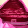 Bolso de mano Fendi Baguette en cuero rosa - Detail D2 thumbnail