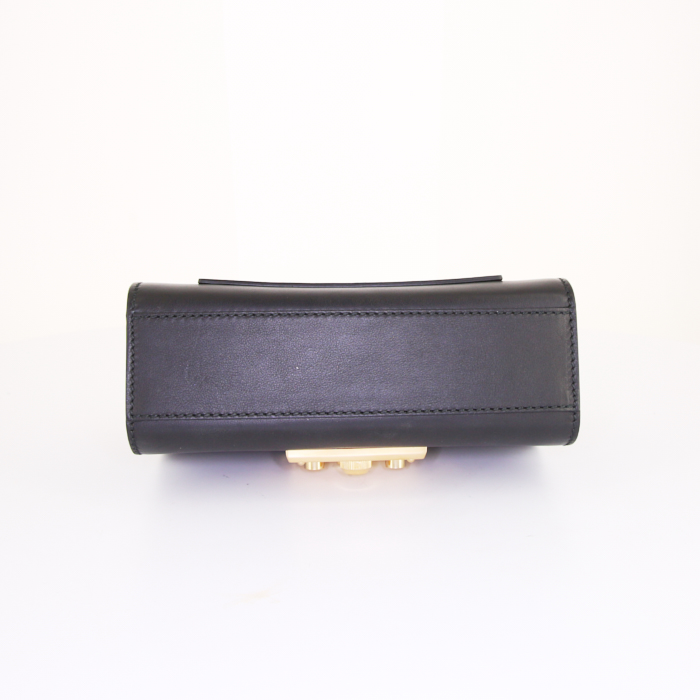 Gucci Padlock shoulder bag in black leather - Detail D5