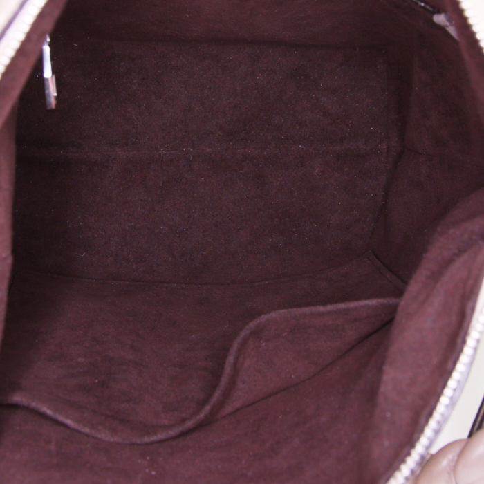 Bolso bandolera Louis Vuitton Babylone en cuero beige - Detail D3