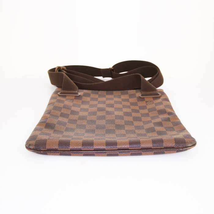 Sac bandoulière Louis Vuitton Brooklyn en toile damier enduite ébène et toile marron - Detail D4