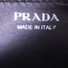 Bolso bandolera Prada Cahier en cuero negro - Detail D3 thumbnail