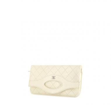 Pochette Chanel 31 en cuir matelassé blanc