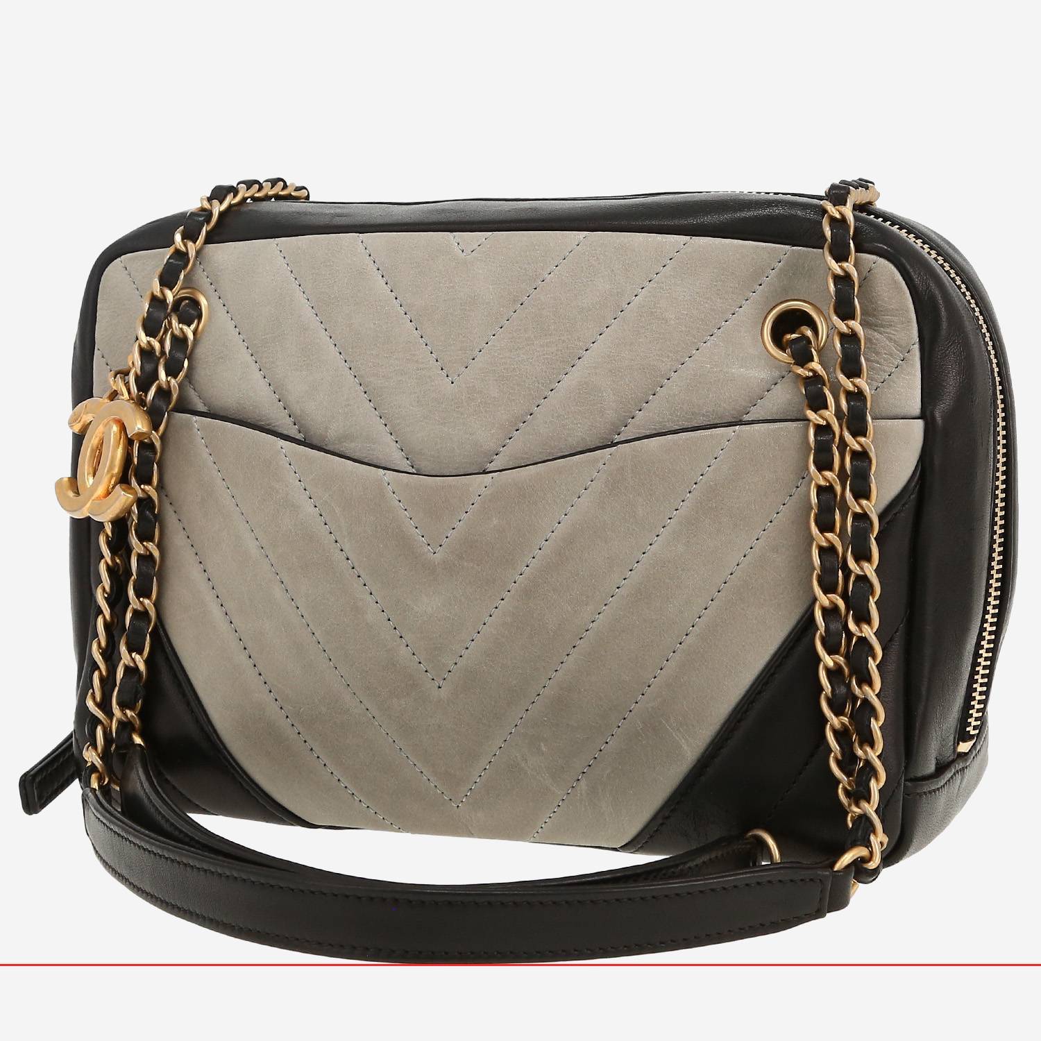 Chanel Camera handbag in grey and black chevron quilted leather