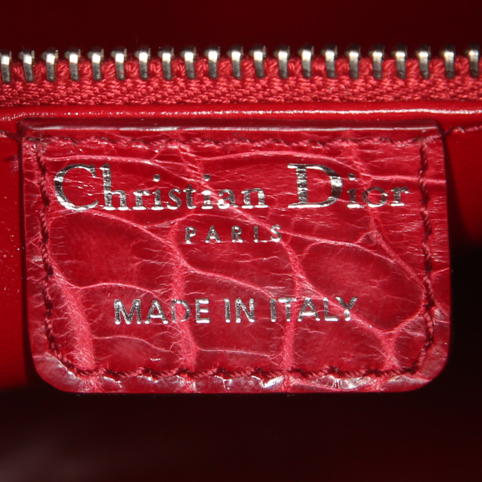 Dior Lady Dior large model handbag in red crocodile - Detail D4
