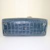 Bolso de mano Dior Lady Dior modelo grande en cocodrilo azul - Detail D5 thumbnail