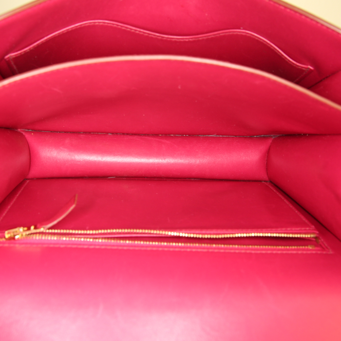 Sac bandoulière Hermes Constance 24 cm en cuir epsom rouge - Detail D3