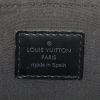 Bolso de mano Louis Vuitton Croisette Tote en cuero Epi negro - Detail D3 thumbnail
