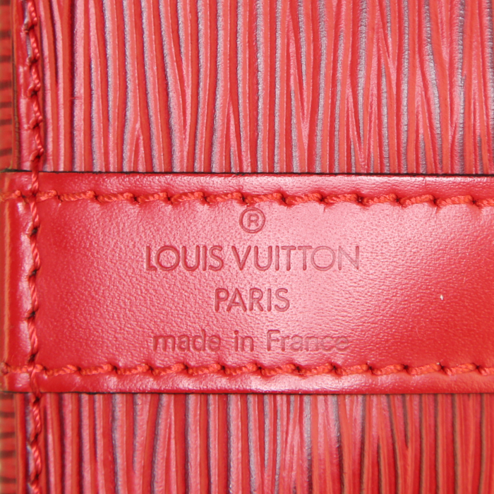 Bolso de mano Louis Vuitton petit Noé modelo pequeño en cuero Epi rojo y cuero rojo - Detail D3