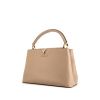 Louis Vuitton Capucines handbag in beige grained leather - 00pp thumbnail