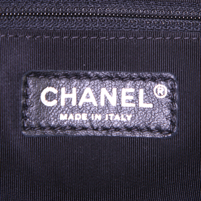 Chanel Editions Limitées shoulder bag in black tweed and black leather - Detail D3