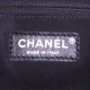 Chanel 2.55 shoulder bag in black quilted leather Chanel Editions Limitées in tweed nero e pelle nera - Detail D3 thumbnail