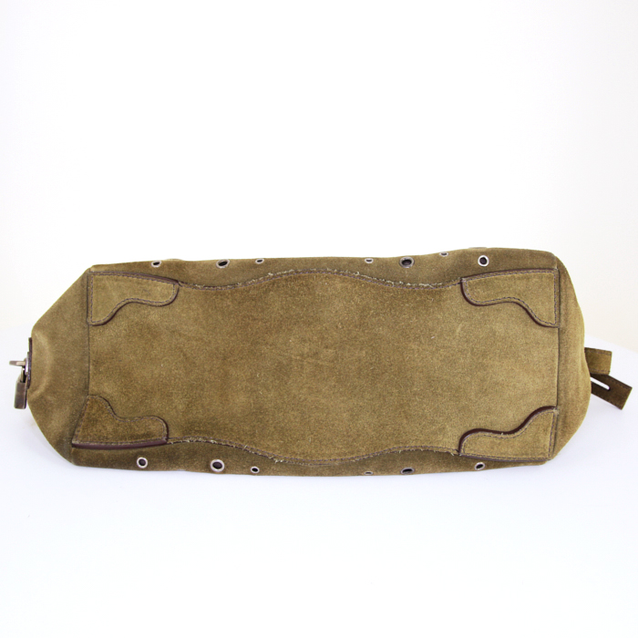 Sac à main Prada Gommet en daim vert-kaki - Detail D4