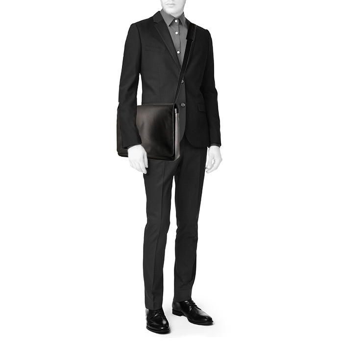 Borsa bisaccia Saint Laurent Besace Messenger in pelle martellata nera - Detail D1