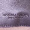 Bolso de mano Bottega Veneta Campana en cuero intrecciato negro - Detail D3 thumbnail