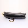 Bolso de mano Dior Saddle en cuero granulado negro - Detail D4 thumbnail