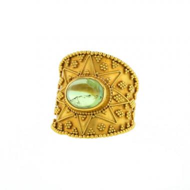 Sortija Lalaounis en oro amarillo y peridoto
