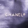 Bolsito-cinturón Chanel Vintage en cuero acolchado azul marino - Detail D3 thumbnail