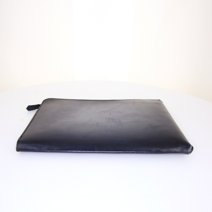 Pochette Berluti en cuir bleu - Detail D4