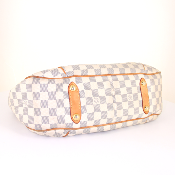 Sac à main Louis Vuitton Galliera moyen modèle en toile damier azur et cuir naturel - Detail D4