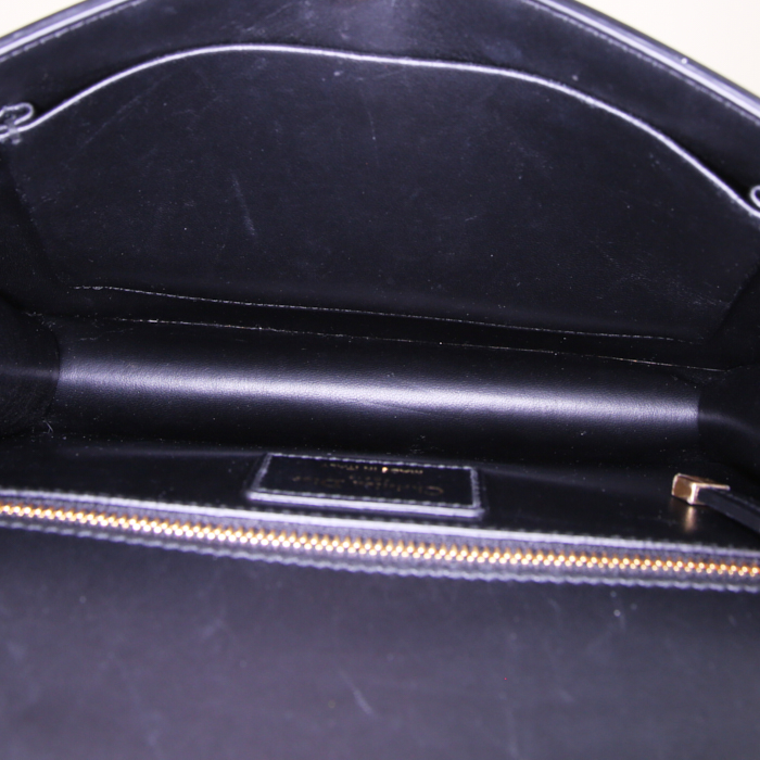 Bolso bandolera Dior 30 Montaigne en cuero negro - Detail D3