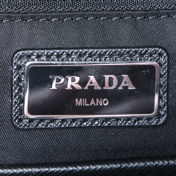 Prada Re-nylon backpack in black canvas - Detail D3