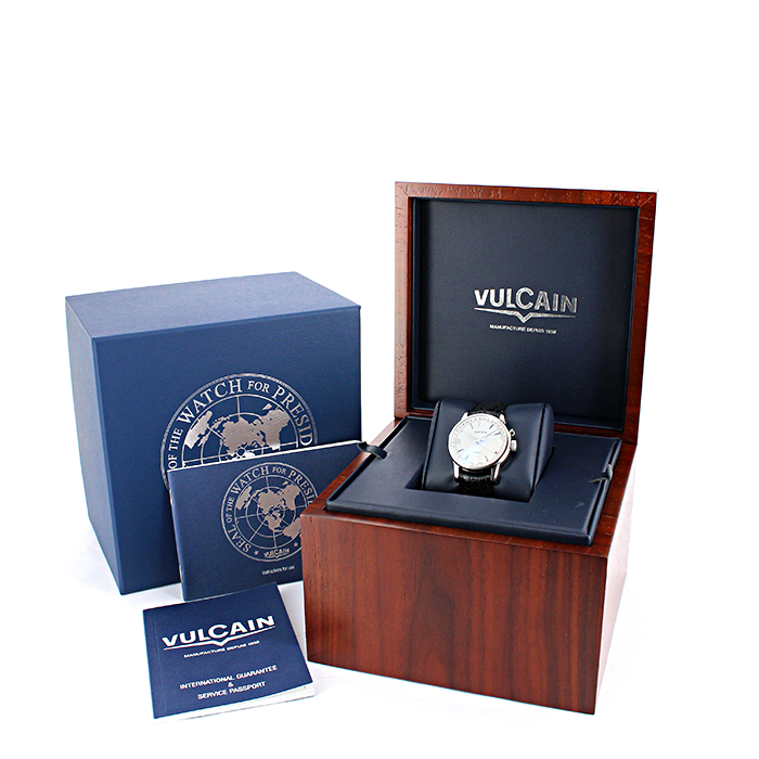 Reloj Vulcain Cricket de acero Ref :  100101.076 Circa  2010