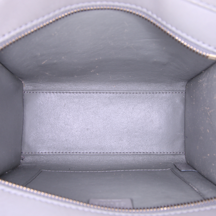 Bolso bandolera Céline Luggage Nano en cuero gris verdoso - Detail D3