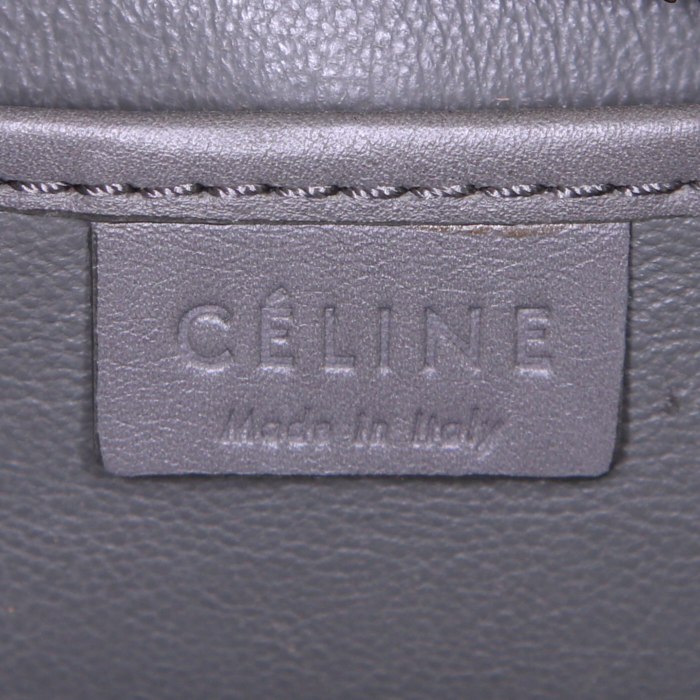 Sac bandoulière Céline Luggage Nano en cuir gris-vert - Detail D4