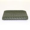 Bottega Veneta wallet in green intrecciato leather - Detail D3 thumbnail