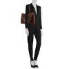 Shopping bag Louis Vuitton Onthego modello grande in tela monogram bicolore marrone - Detail D2 thumbnail