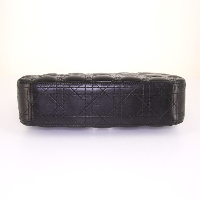 Dior Miss Dior bag worn on the shoulder or carried in the hand in black quilted leather - Detail D4